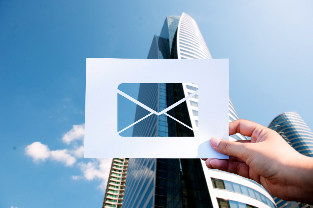 email marketing services dubai, luxury brands dubai, digital marketing uae, email campaigns dubai, luxury marketing strategy, personalized marketing dubai, targeted email uae, email automation dubai, brand storytelling dubai, customer engagement uae